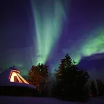 Aurora Village 4*