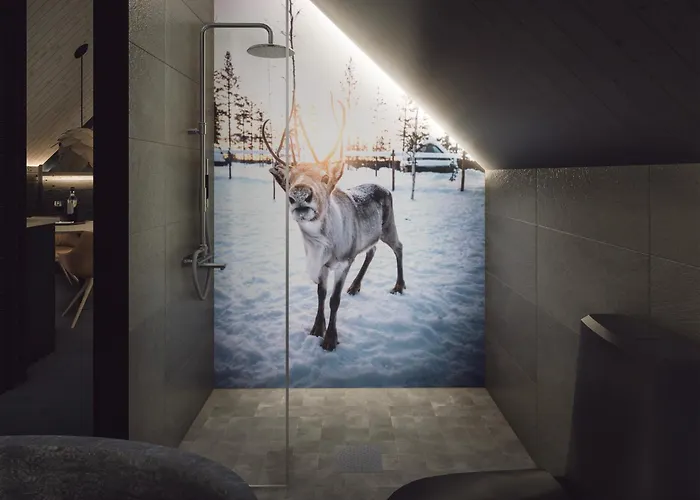 伊瓦洛奥罗拉村度假酒店 4*