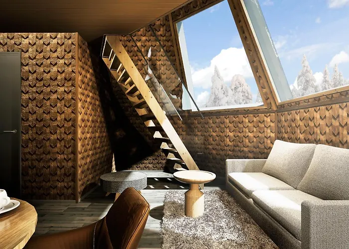 منتجع Aurora Village 4*