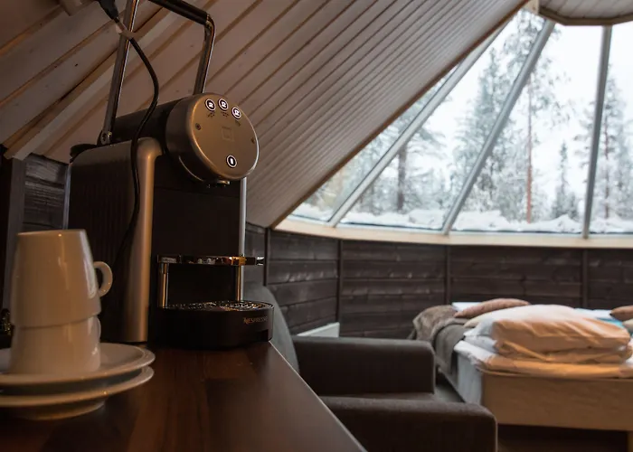 Aurora Village إيفالو