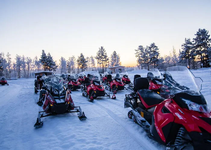 Aurora Village 4* إيفالو