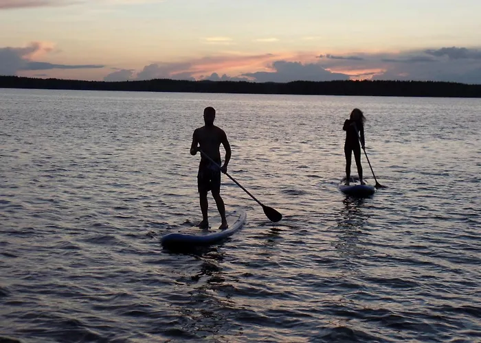 منتجع Aurora Village 4*